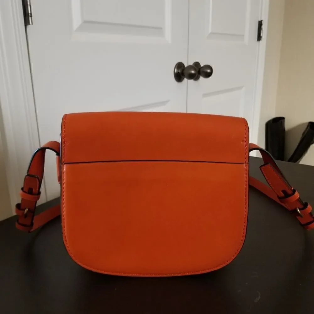 Tory Burch tory burch